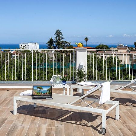 Hotel Angelina Sant'Agnello Dış mekan fotoğraf