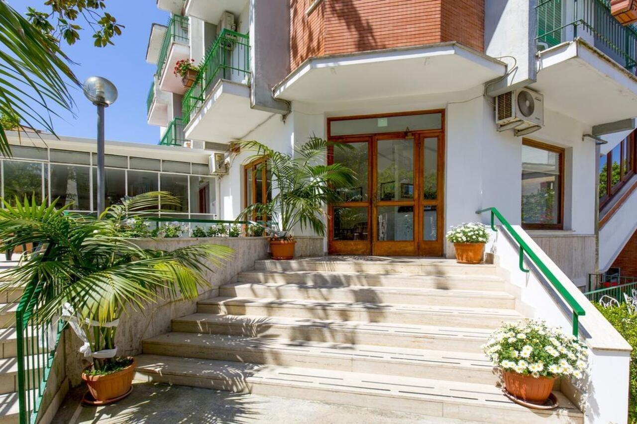 Hotel Angelina Sant'Agnello Dış mekan fotoğraf