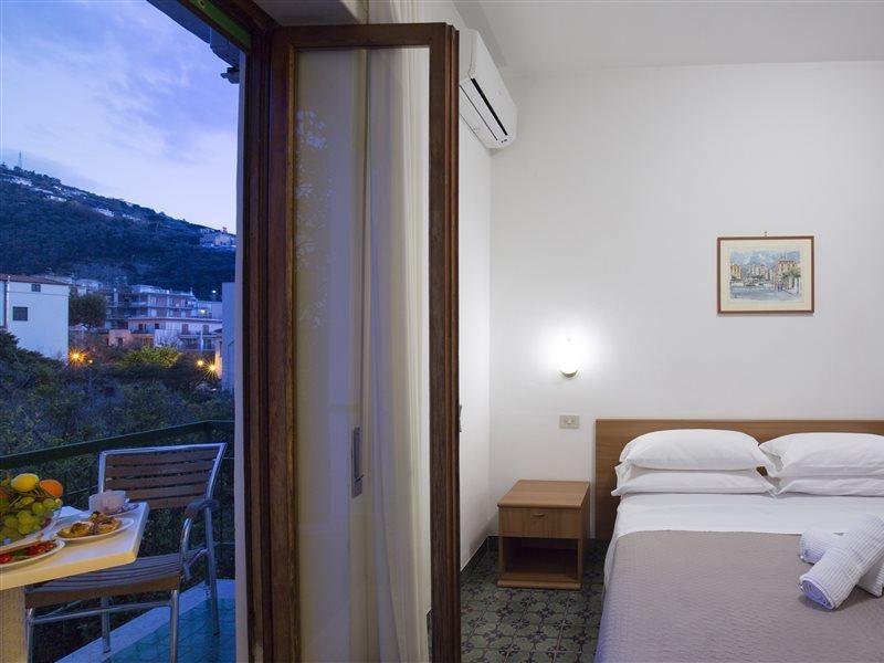 Hotel Angelina Sant'Agnello Dış mekan fotoğraf